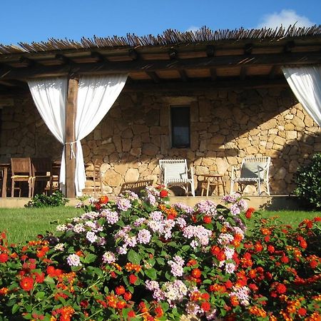 Villa Le Tre Pietre Baja Sardinia Exterior foto