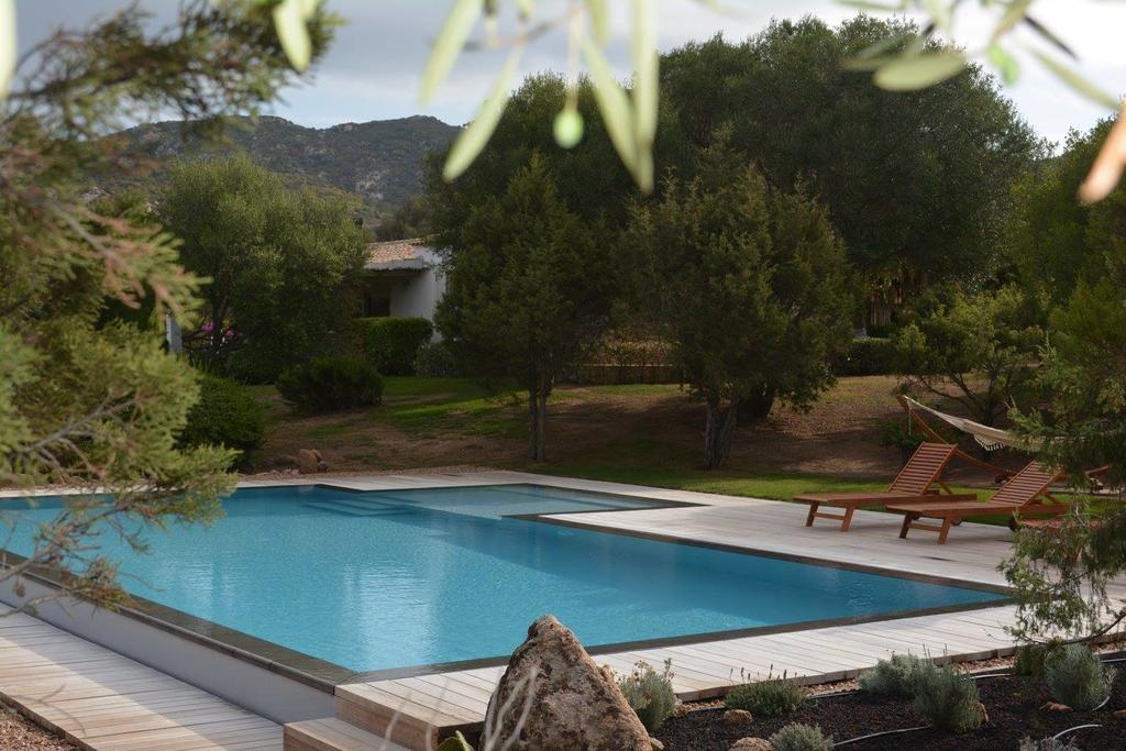 Villa Le Tre Pietre Baja Sardinia Exterior foto