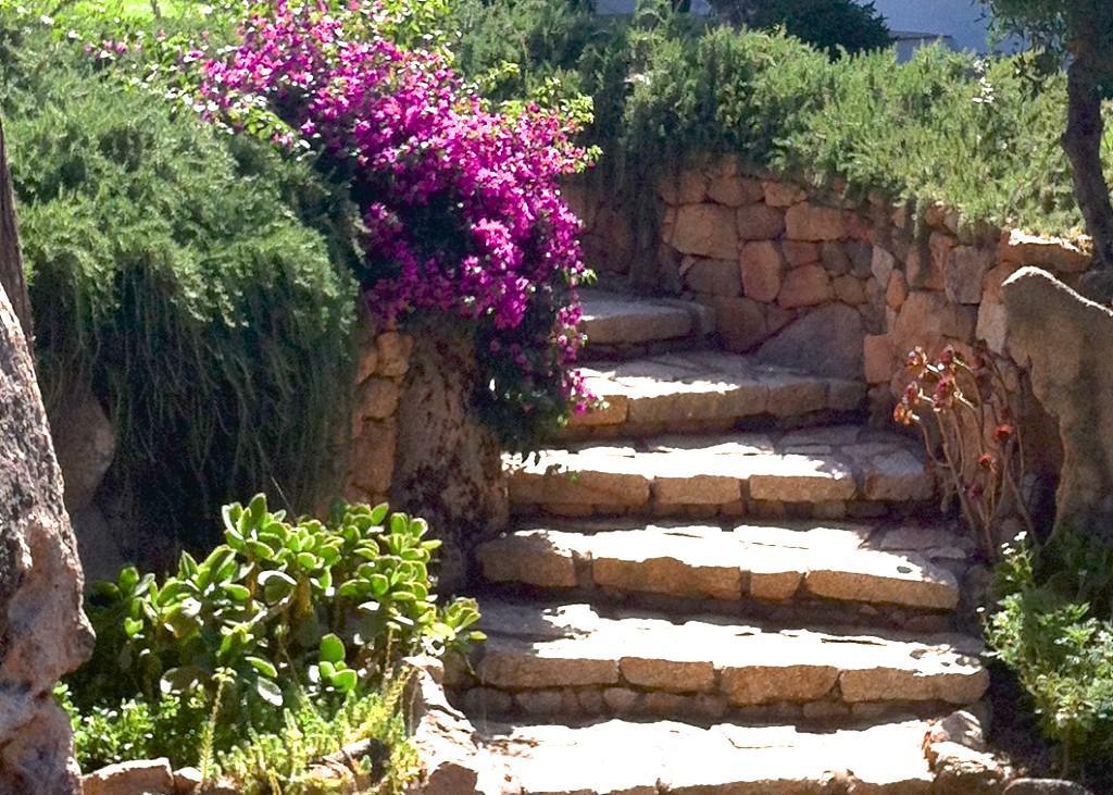 Villa Le Tre Pietre Baja Sardinia Exterior foto