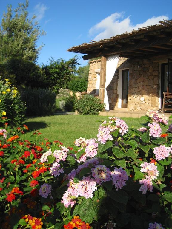 Villa Le Tre Pietre Baja Sardinia Exterior foto